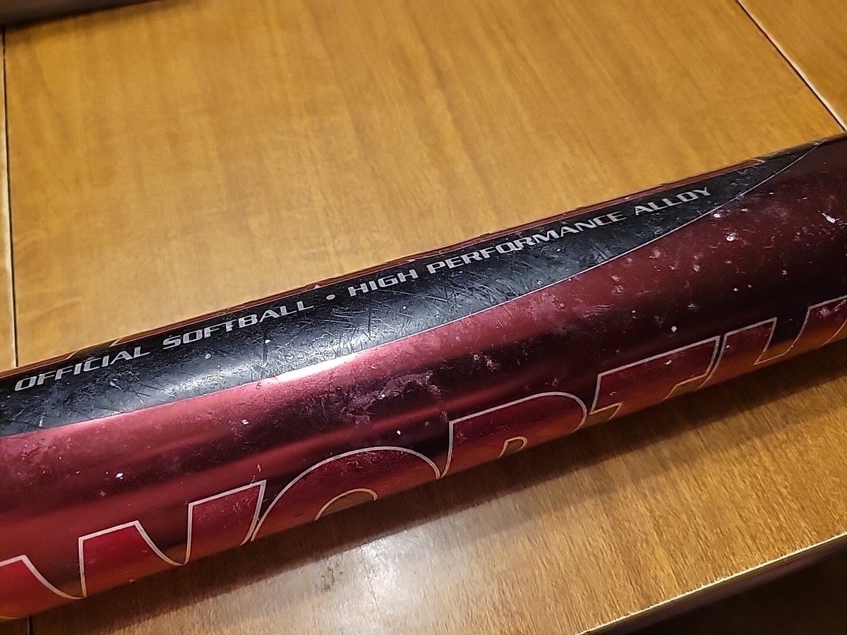 Batte De Softball Worth Supercell 34" 26 Oz - Alliage Rouge - BPF 1.20 - Manche Regripé