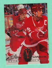 (1) STEVE YZERMAN  1994-95 FLAIR # 55 WINGS  NM+  CARD (I4916)