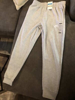 NSW Club Fleece Joggers Standard Fit Taper Leg Regular Length Grey size Medium
