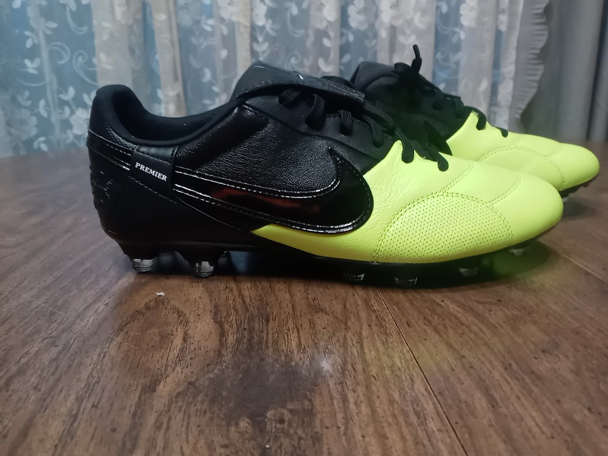 Nike Premier III FG Black Volt Soccer Cleats AT5889-009 SIZE 