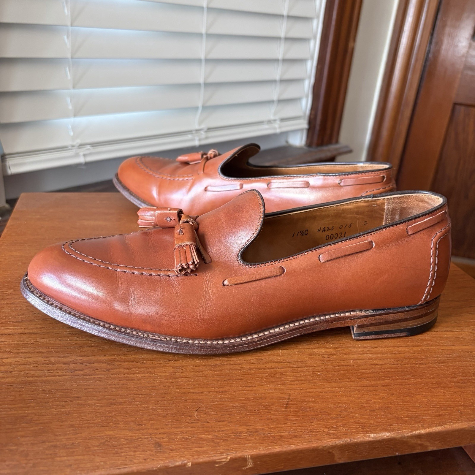 Alden 00021 Burnished Tan Calfskin Tassel Loafer