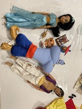 Aladdin Disney Store Doll Set With Extra Figures