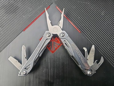 Leatherman Wingman Multi-Tool Stainless Steel USA