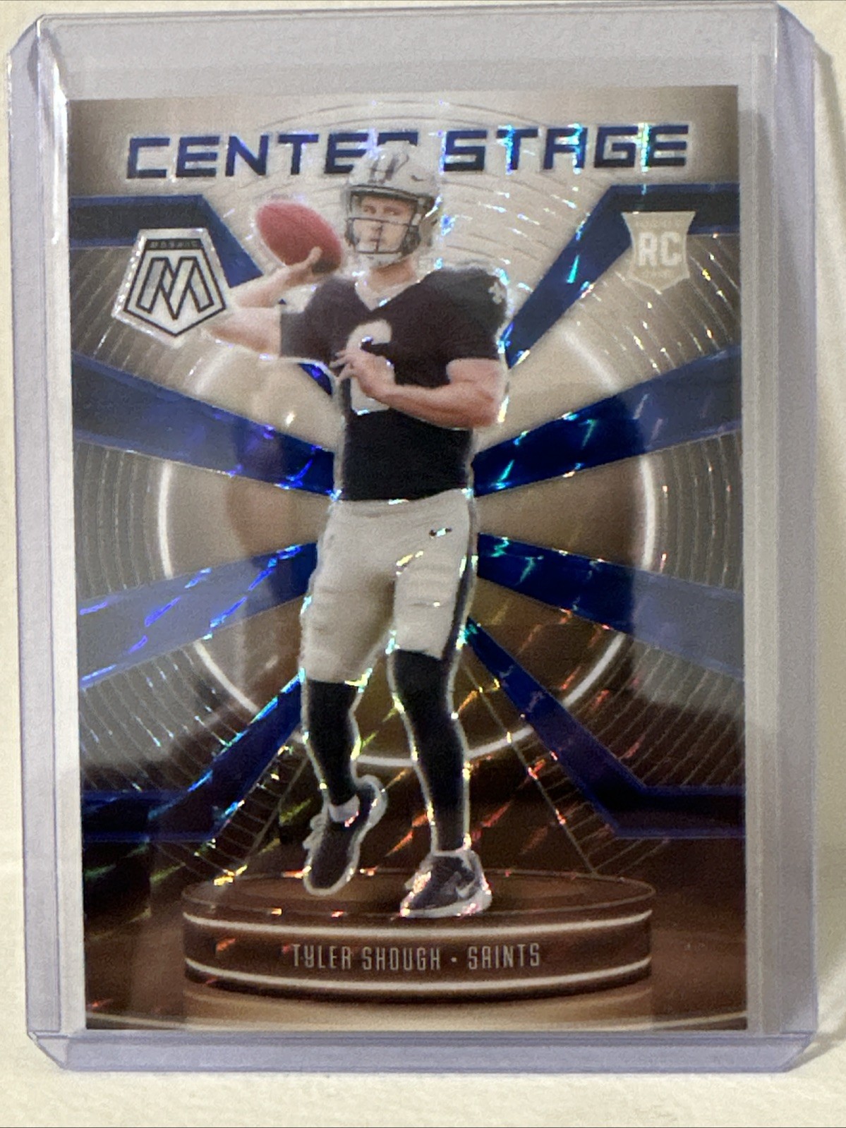 2025 Mosaic Football Tyler Shough Center Stage Blue Mosaic Prizm RC /99