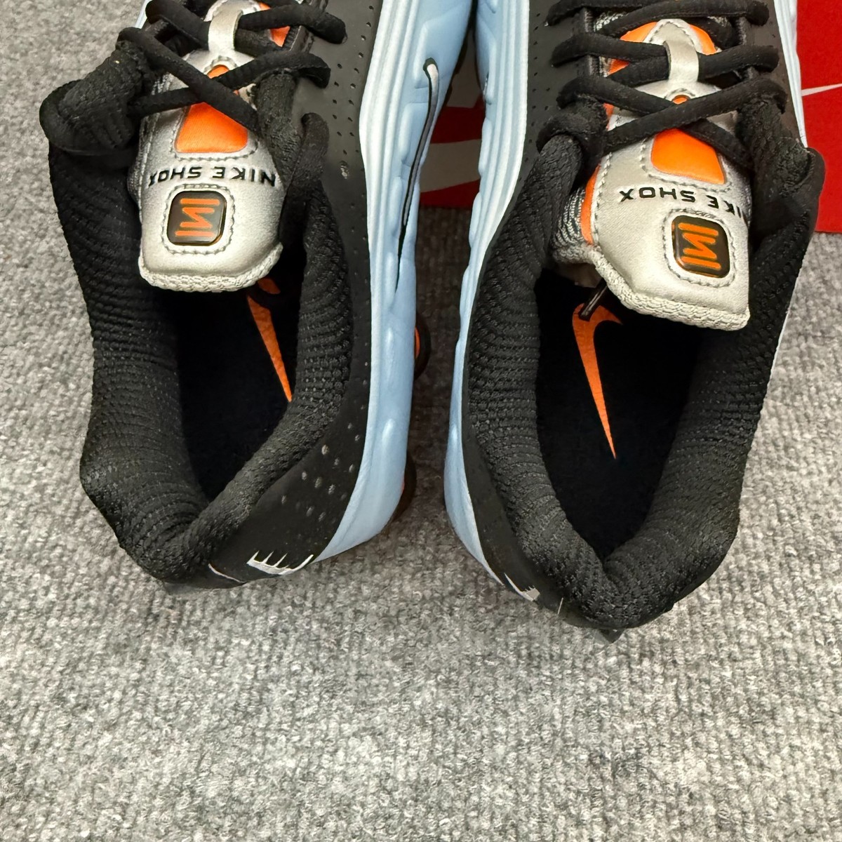 Nike Shox R4 Blue Tint Total Orange Black Silver Shoes AR3565 401