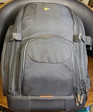 Case Logic SLRC-206 SLR Camera and 15.4-Inch ...