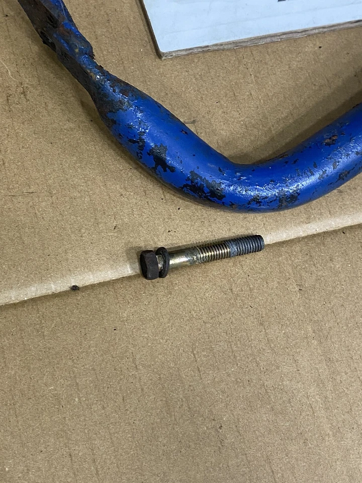 Оригинальный кронштейн для крепления натяжителя ремня 1980-1987 Toyota Land Cruiser BJ60 FJ60 - Изображение 3 из 4