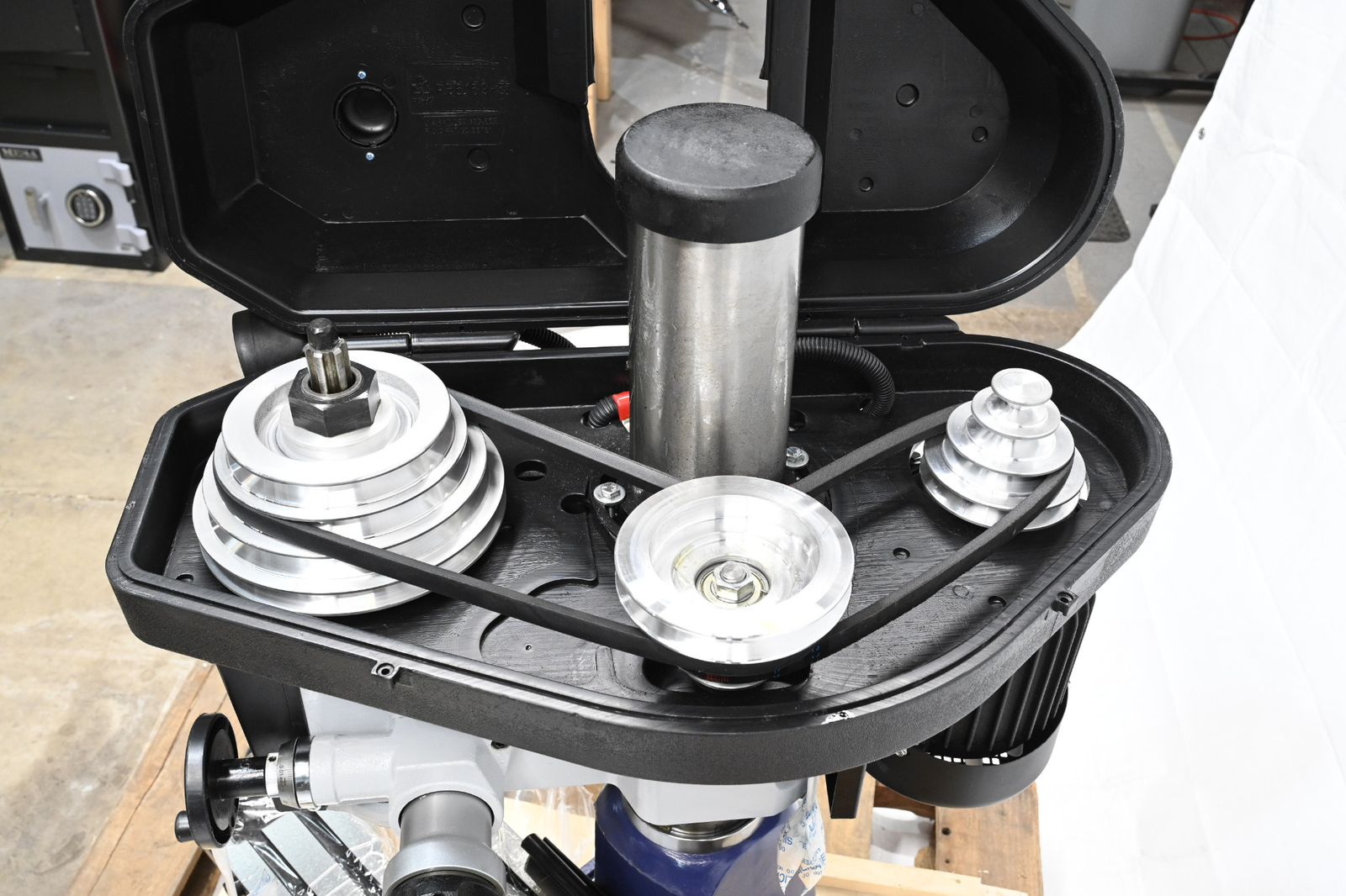 DAYTON Mill Drill Machine R8, 16 in Swing, 1 Phase, 120/240V, 2LKP9