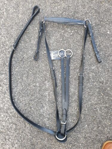 ZILLES REAL QUALITY SOFT LEATHER BREASTPLATE WITH RUNNING MARTINGALE ATTACHMENT  - Afbeelding 1 van 5