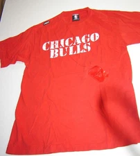 Chicago Bulls Red T-Shirt UNK NBA Large Cotton