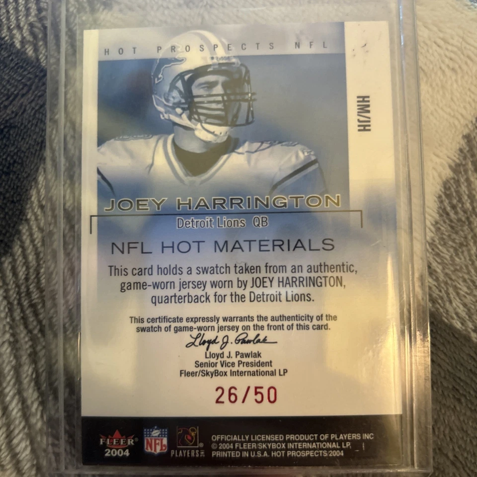 2004 Fleet Skybox Joey Harrington NFL Hot Materials Relic #HM/JH /50 - Image 2 of 3