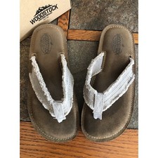 USED Mens Size 8 Medium Woodstock Sandals Flip Flops Memory Foam