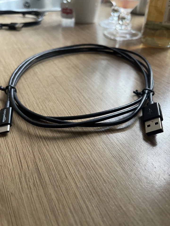 Amazon Basics USB Type-C to USB Type A 2.0 Male Cable - / 2meters- Black - Image 2 of 3