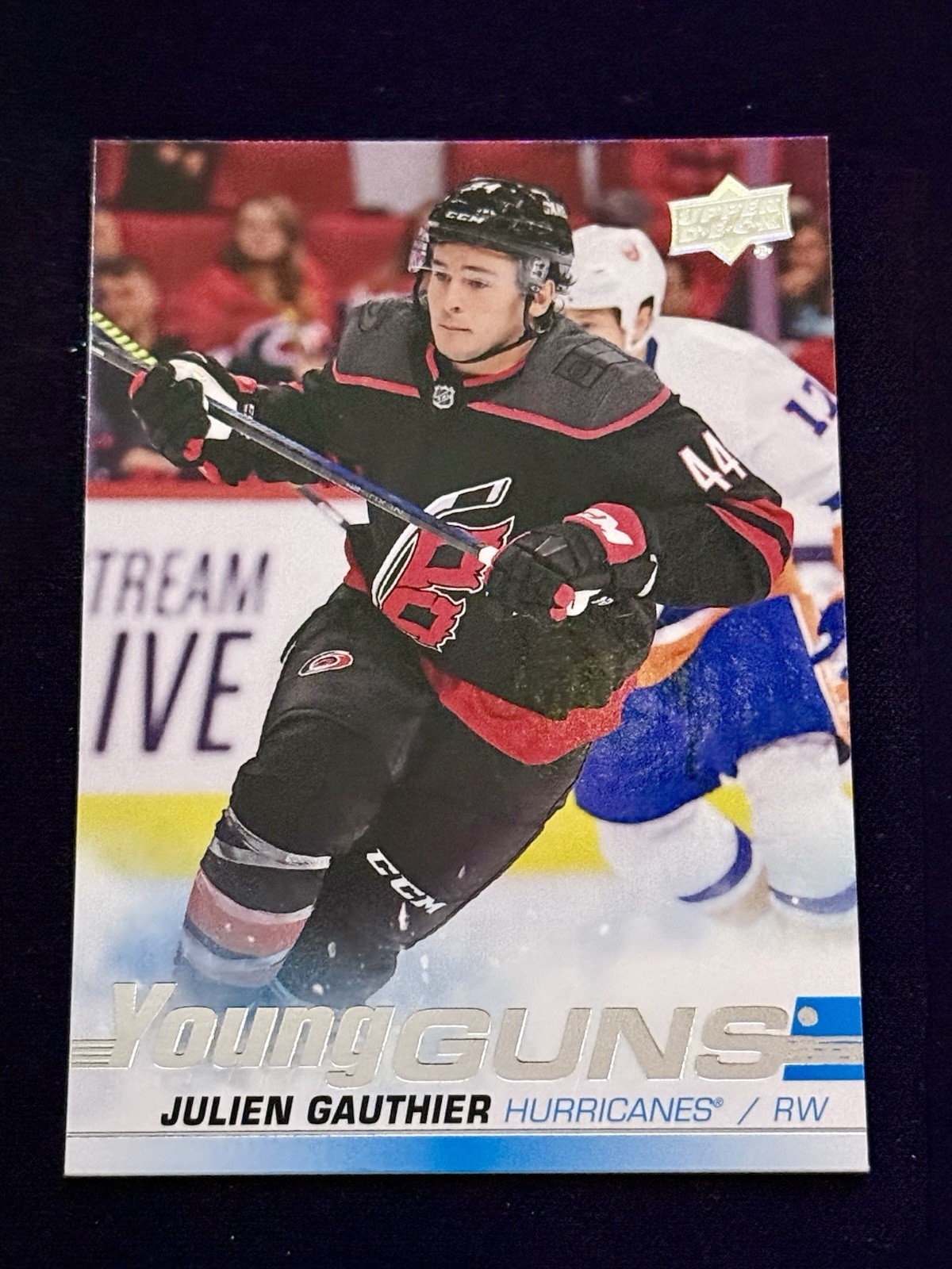 2019-20 Upper Deck - Young Guns Julien Gauthier #498 (RC)