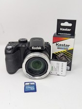 Kodak PIXPRO AZ421 Digital Camera W/ Battery Charger Please Read