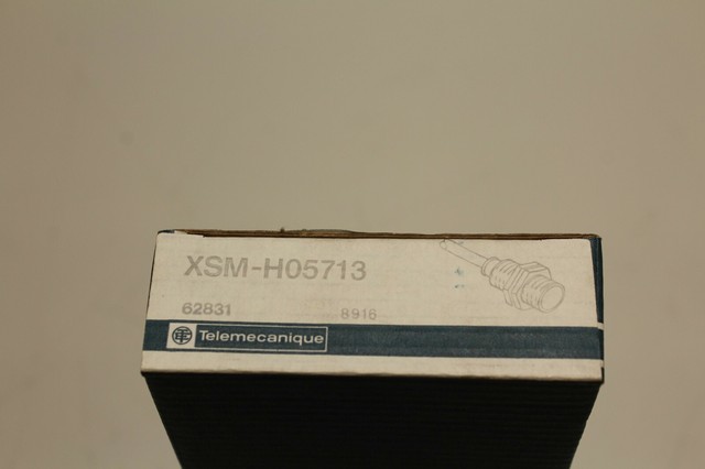 Telemecanique Xsm-h05713 Inductive Proximity Sensor 12-48v 5mm for sale  online | eBay
