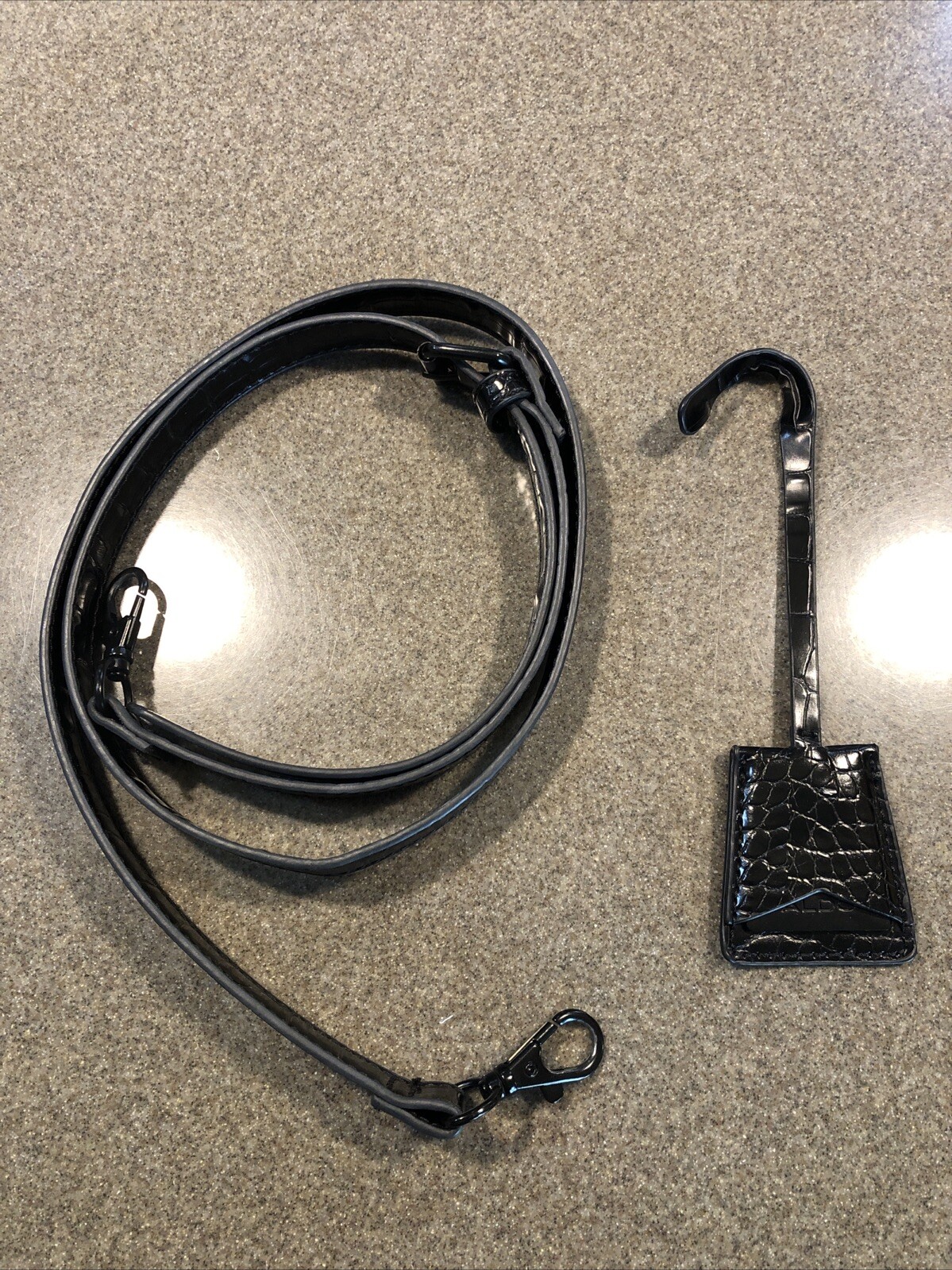 Picture 1 of 5