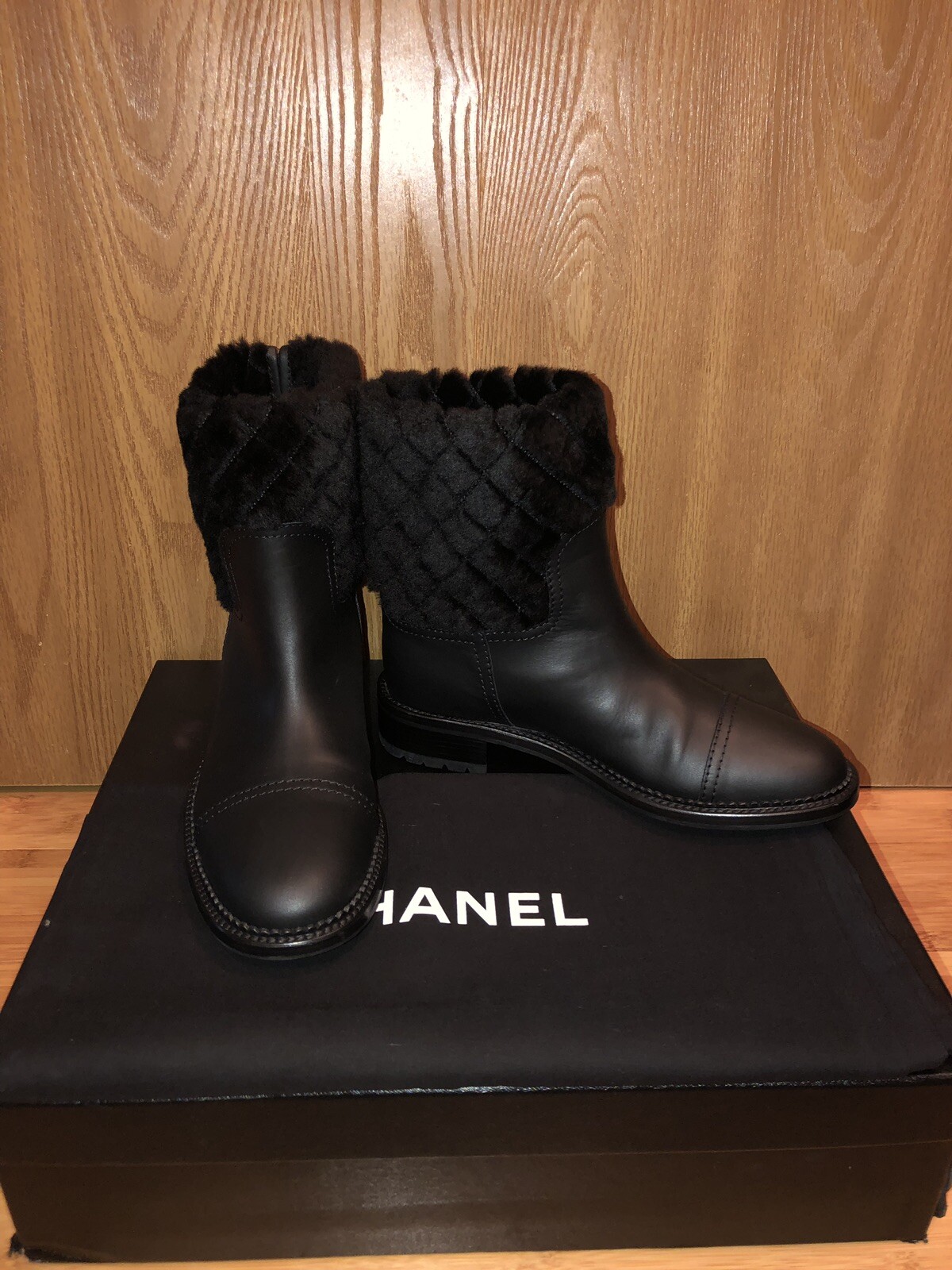AUTH Chanel Black Quilted Shearling Trim CC Logo Short Leather Boots Shoes 39.5 image 9