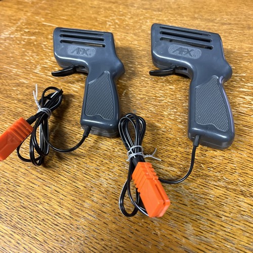 2 AFX Slot Car Hand Controllers Works w/ Tomy Afx Auto World Slot Car