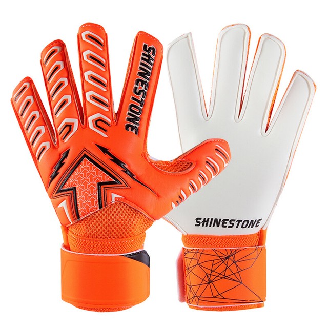 thick padded goalkeeper gloves