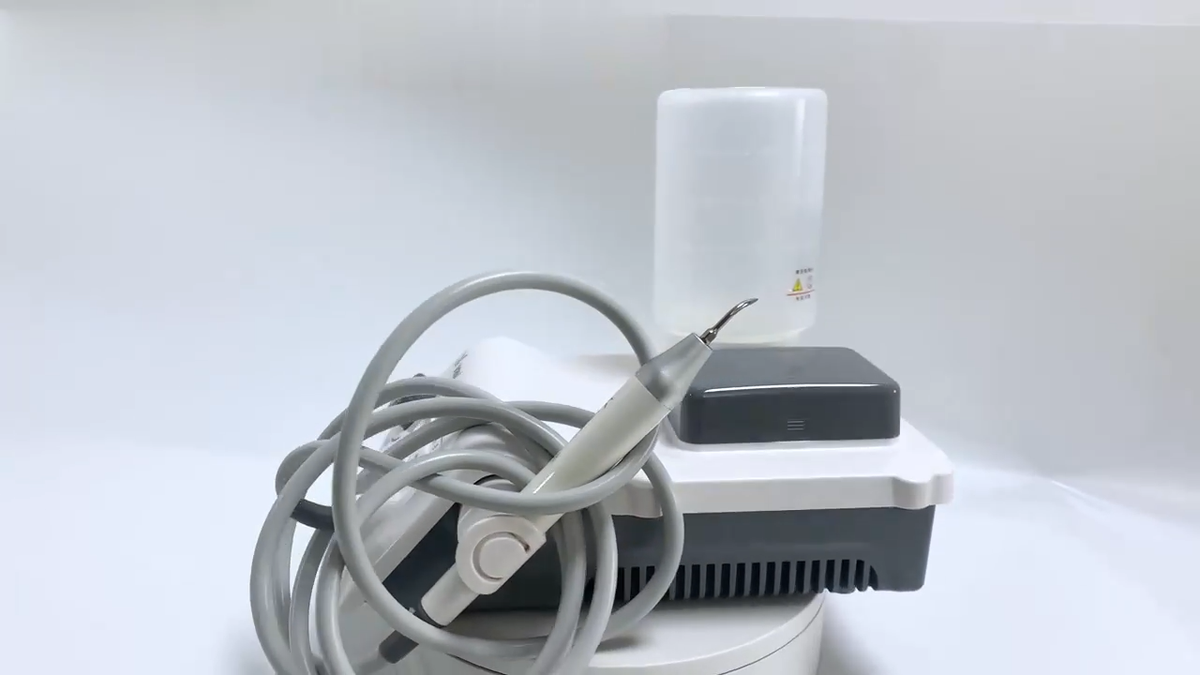 VRN Dental Portable Ultrasonic Piezo Scaler A8 LED Detachable