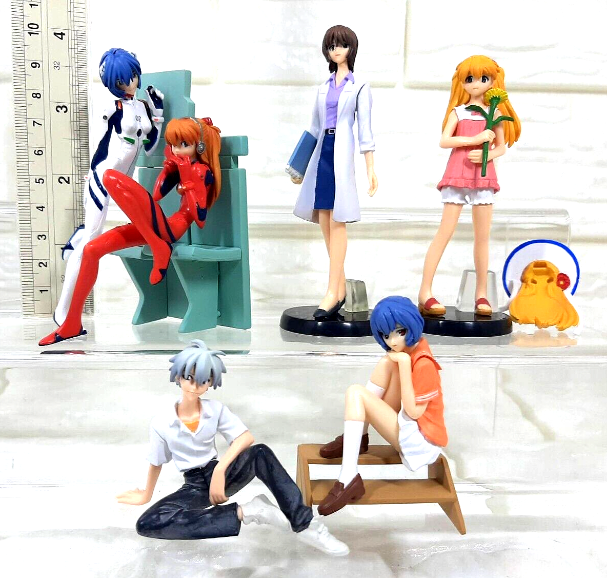 Asuka, Rei, dan Kaworu dalam lineup EVA POCKET