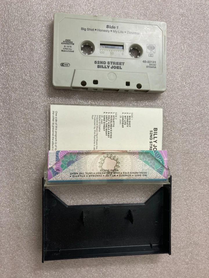 BILLY JOEL 52nd STREET • Cassette • Good Condition • FREE SHIPPING - Image 3 of 4