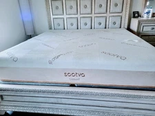 Saatva Contour5 King Size Mattress, Medium Firmness, Local Pick Up Only 🛌🚗