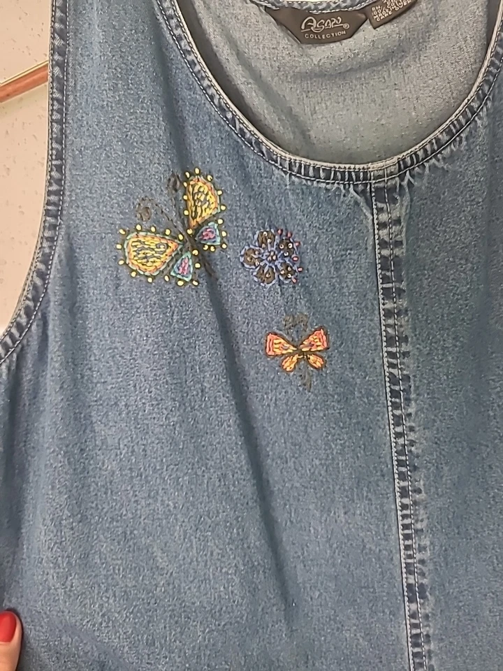 Vintage Denim Dress Embroidered Garden 2X Blue Denim Sleeveless Cottage Whimsy - Image 3 of 4