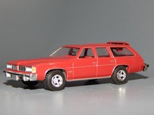 1976 '76 Pontiac Grand Lemans Safari Wagon Red RR 1/64 Diorama Replica Ltd