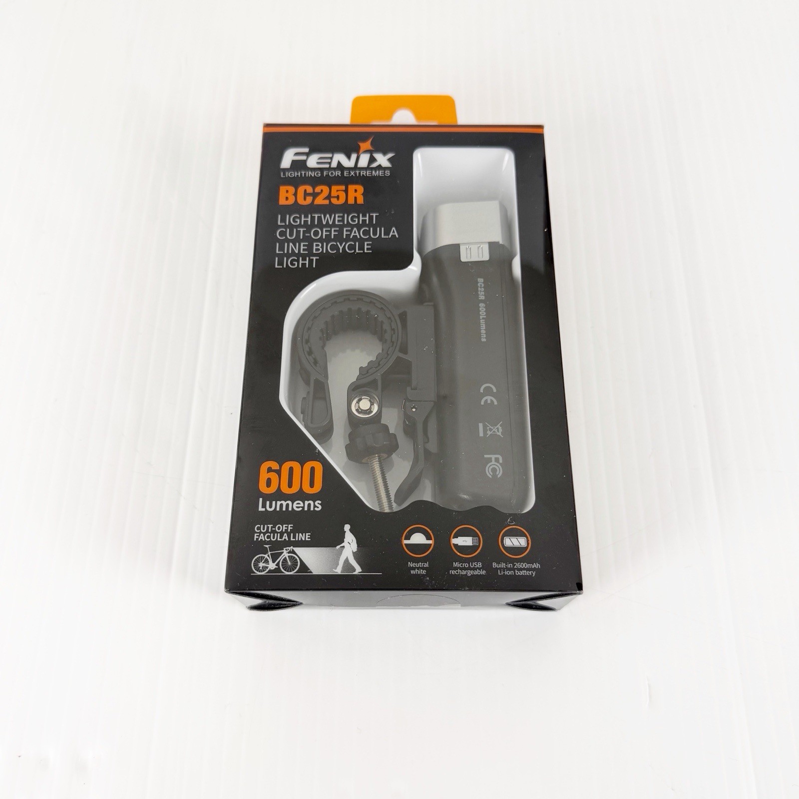 Fenix BC25R Lightweight 600 Lumen Cut-Off Facula Line LED Bi