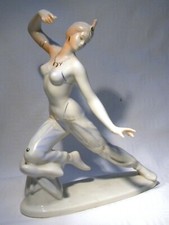 VINTAGE   HOLLOHAZA    EASTERN DANCER 