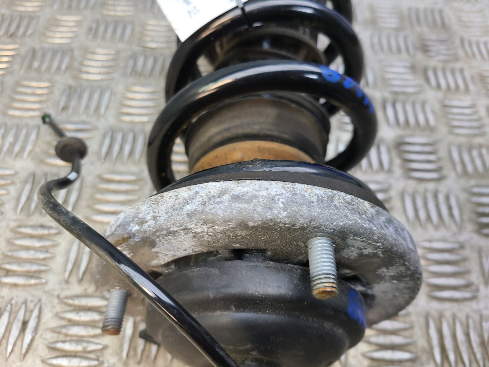 BMW F12 M6 Rear EDC Rear Strut Assembly 2284669 14/4/23 Q4D4 | eBay 