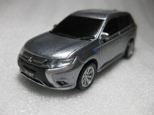 Mitsubishi Outlander PHEV Silver 2015 1:64 Diecast Pull Back Car NIB