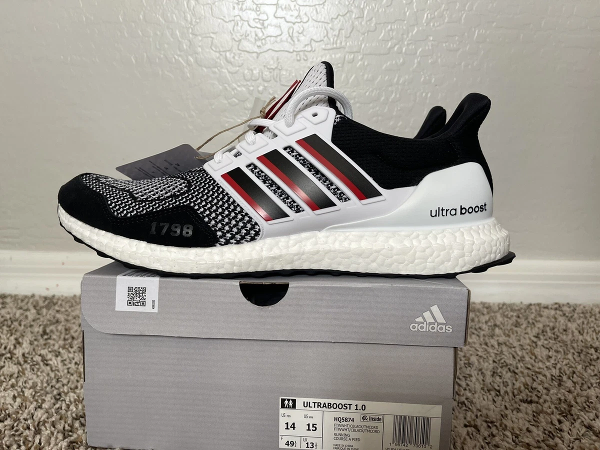 Adidas Ultraboost 1.0 DNA University of Louisville Cardinals