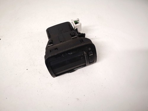 Volkswagen Passat 1997 Dash Vent (Air Vent Grille) right 3b0819703 #1490832-92