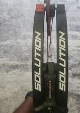 Bowtech Solution SD - Right Hand - 70lbs - 23.5"-28.5" - Black - A10478