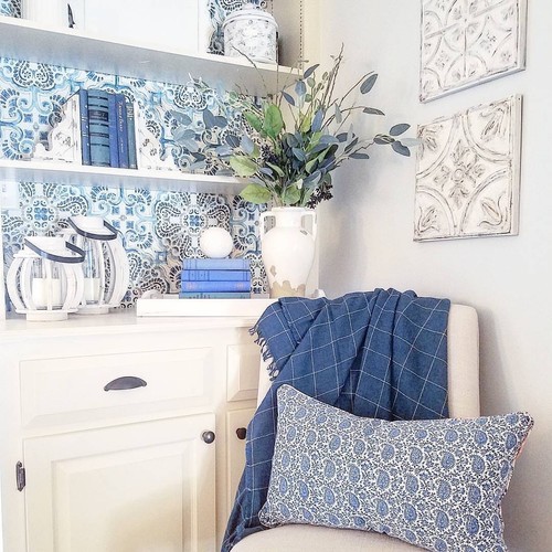 Vintage Chic Blue Florentine Medallion Tile Peel and Stick Wallpops