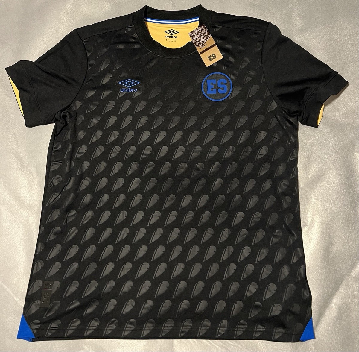 Men's Umbro El Salvador Soccer National Team Authentic Jersey Size