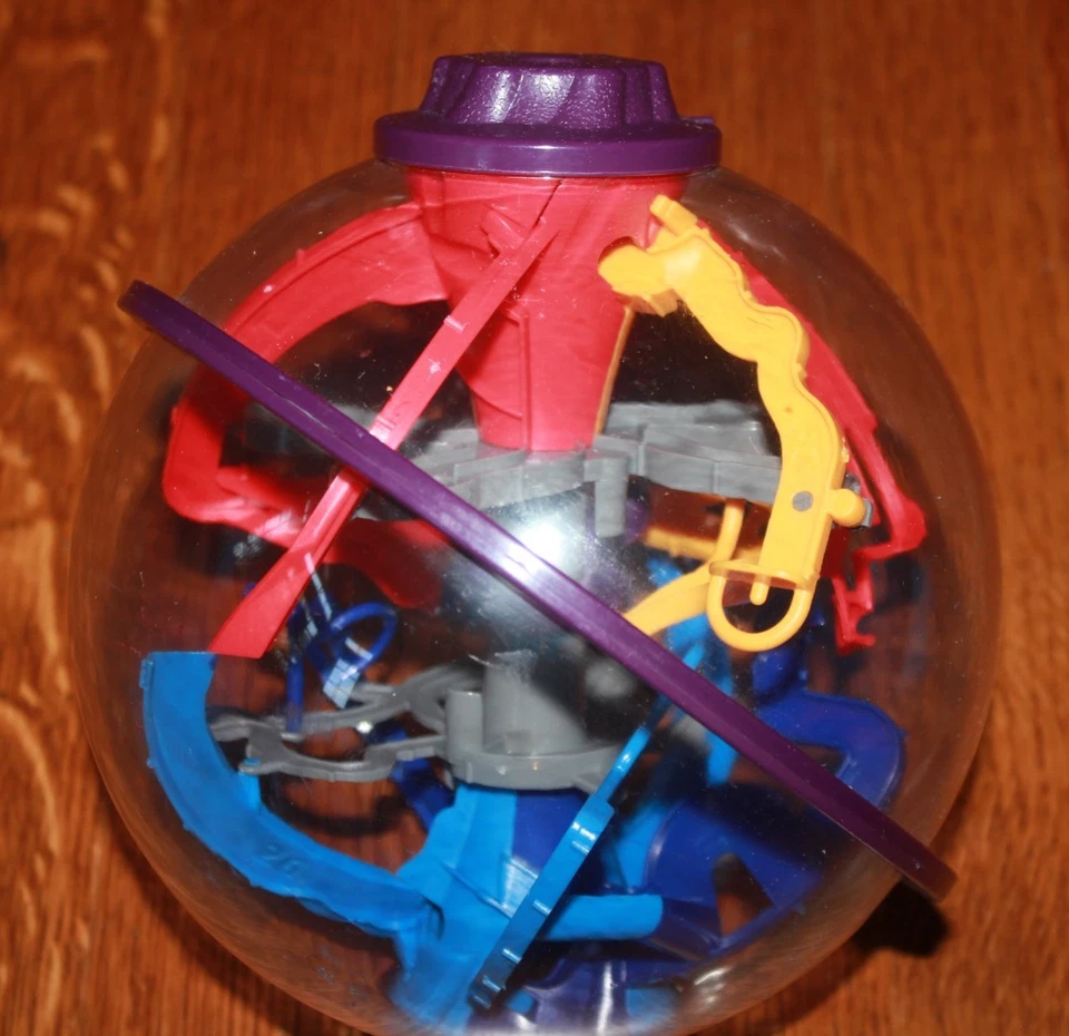 PERPLEXUS Twist 3D Maze Puzzle Ball Spin Master purple globe brain teaser - Image 2 of 4