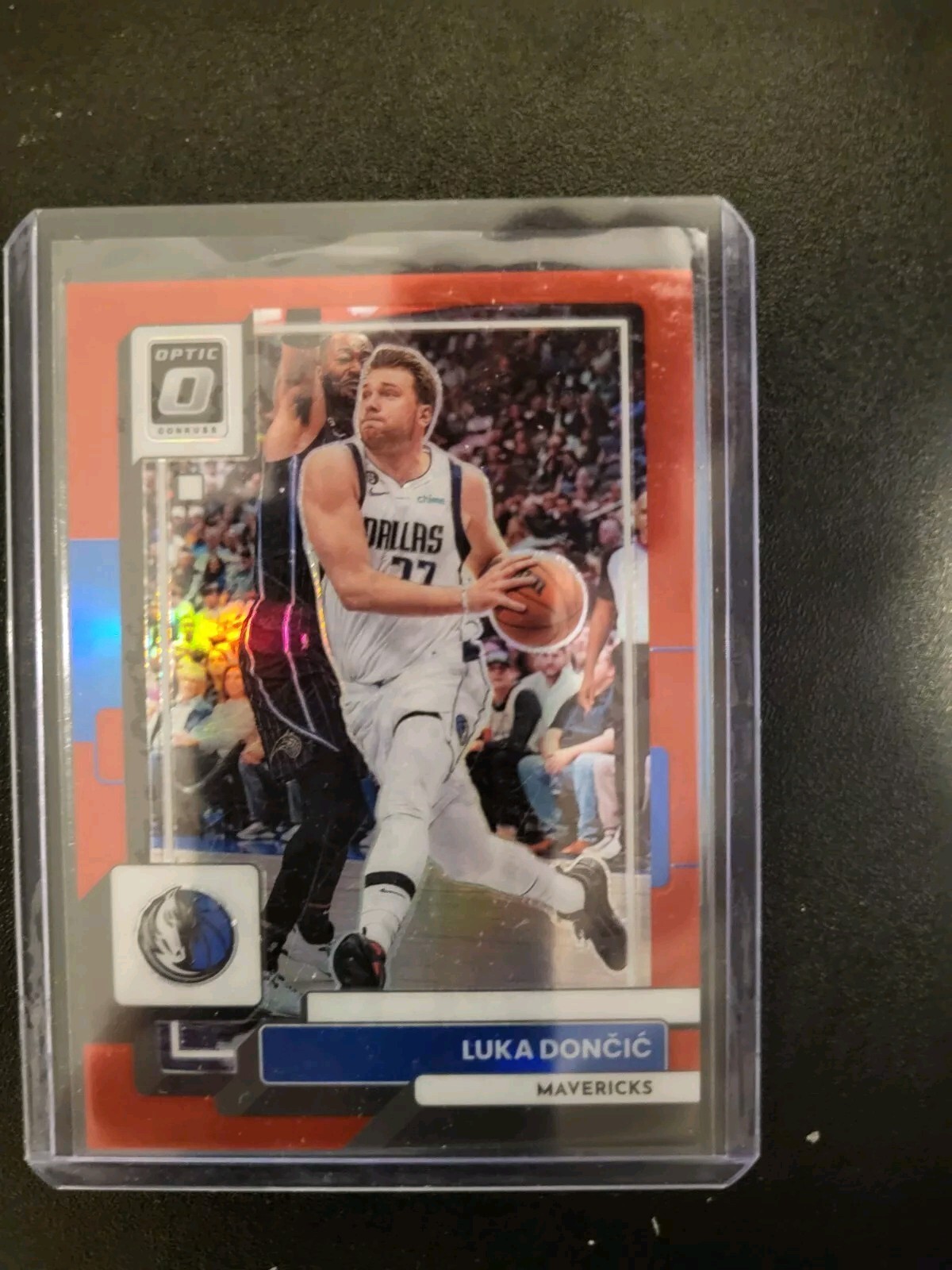 🔥 LUKA DONCIC - Optic 2022 - Red Prizm #160 /99 Mavericks 🔥