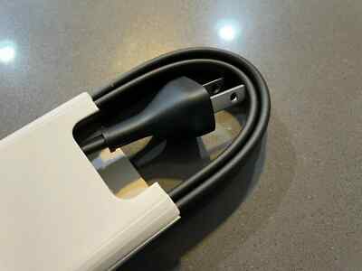 Apple Mac mini (モデルA2348) 本体＋電源ケーブル Apple Mac mini