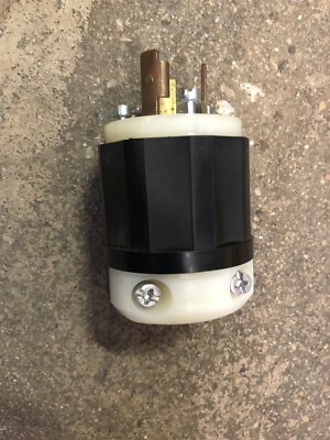 20 amp twist lock plug