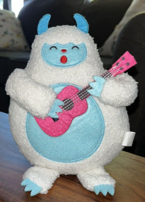 2024 TARGET CHRISTMAS WONDERSHOP FABRIC YETI PLAYING GUITAR FIGURE