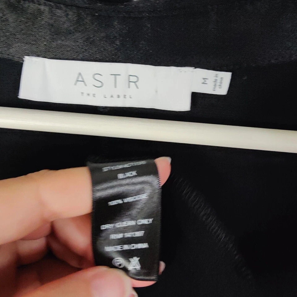 Blusa ASTR Gótica Gancho y Ojo Manga Larga Frente Acanalado Negra Mujer Talla M Bruja Foto 4 de 4