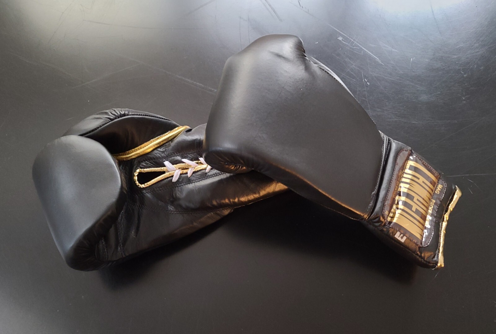 Campeon Boxing Gloves Professional Grade Genuine Leather Mexico Black