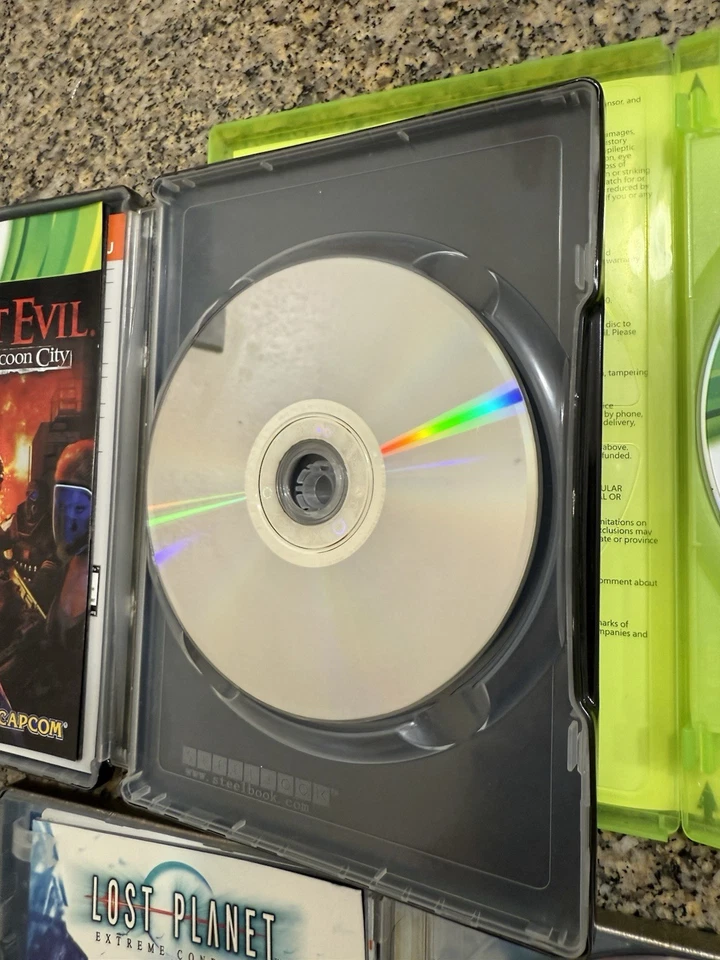 Lote de jogos para Xbox 360 Resident Evil Lost Planet edição de colecionador - Imagem 4 de 4