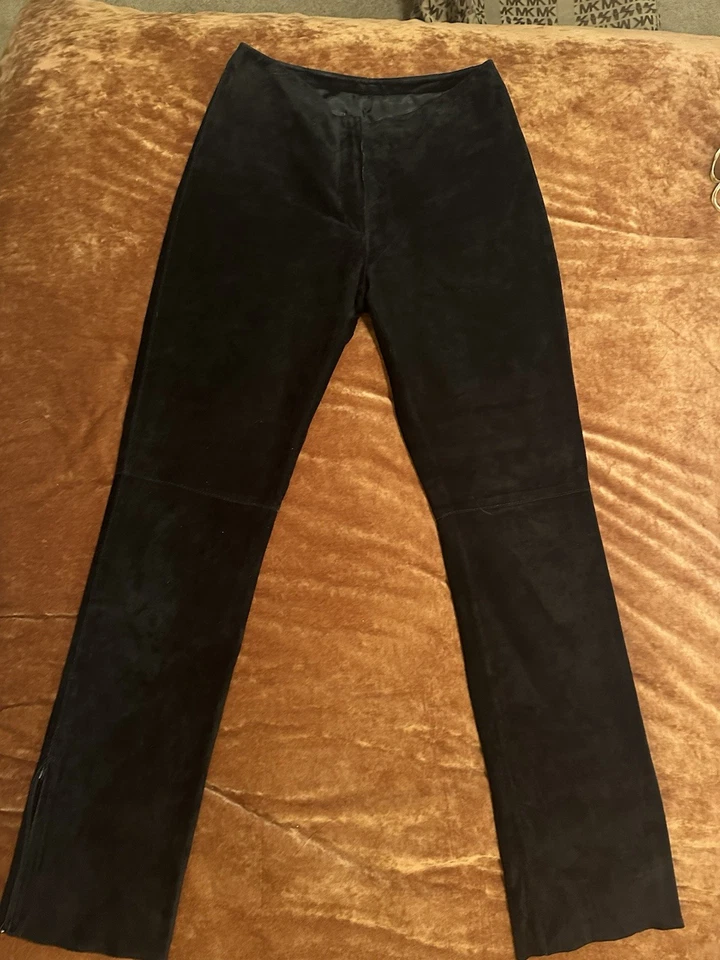 Брюки женские Bebe 4 черные натуральная замша кожа прямые штанины с подкладкой классический стиль - Изображение 2 из 4