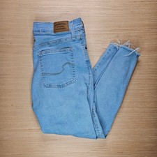 Levi Strauss Signature Heritage High Rise Skinny Jeans 10 30x23.5 Distressed