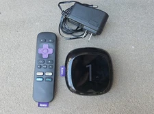 Roku 1 (3rd Gen) Media Streamer, very good condition, remote + cable included
